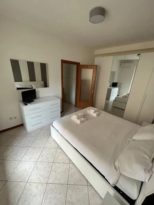 Cozy Apartment San Siro - Fiera Μιλάνο Ιταλία