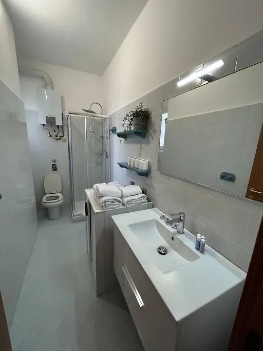 Cozy Apartment San Siro - Fiera Mediolan